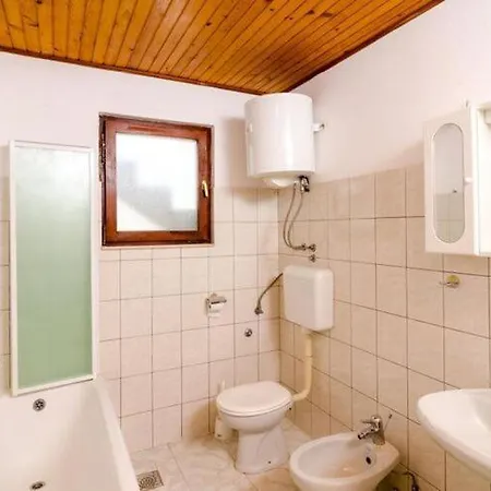 Klara-gorjana - Two Bedroom With Balcony And Sea View 1 *
