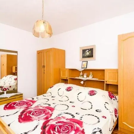 Klara-gorjana - Two Bedroom With Balcony And Sea View 1